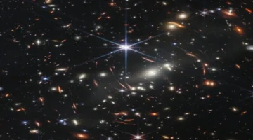 أزمة في علم الفلك.. رصد 6 مجرات غامضة تتحدى قوانين نشأة الكون